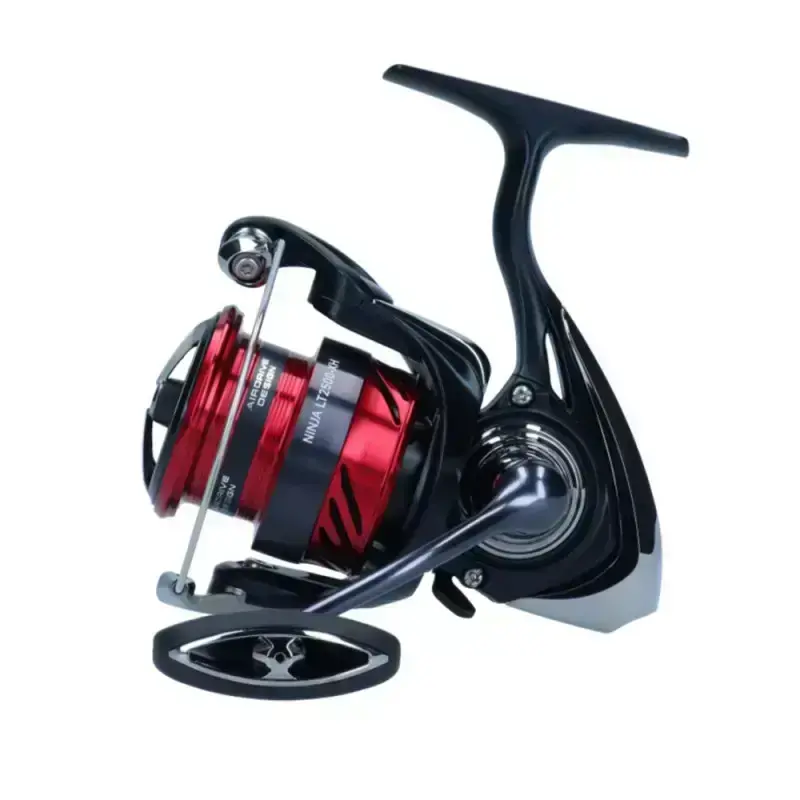 DAIWA Naviják 23 NINJA LT 2500
