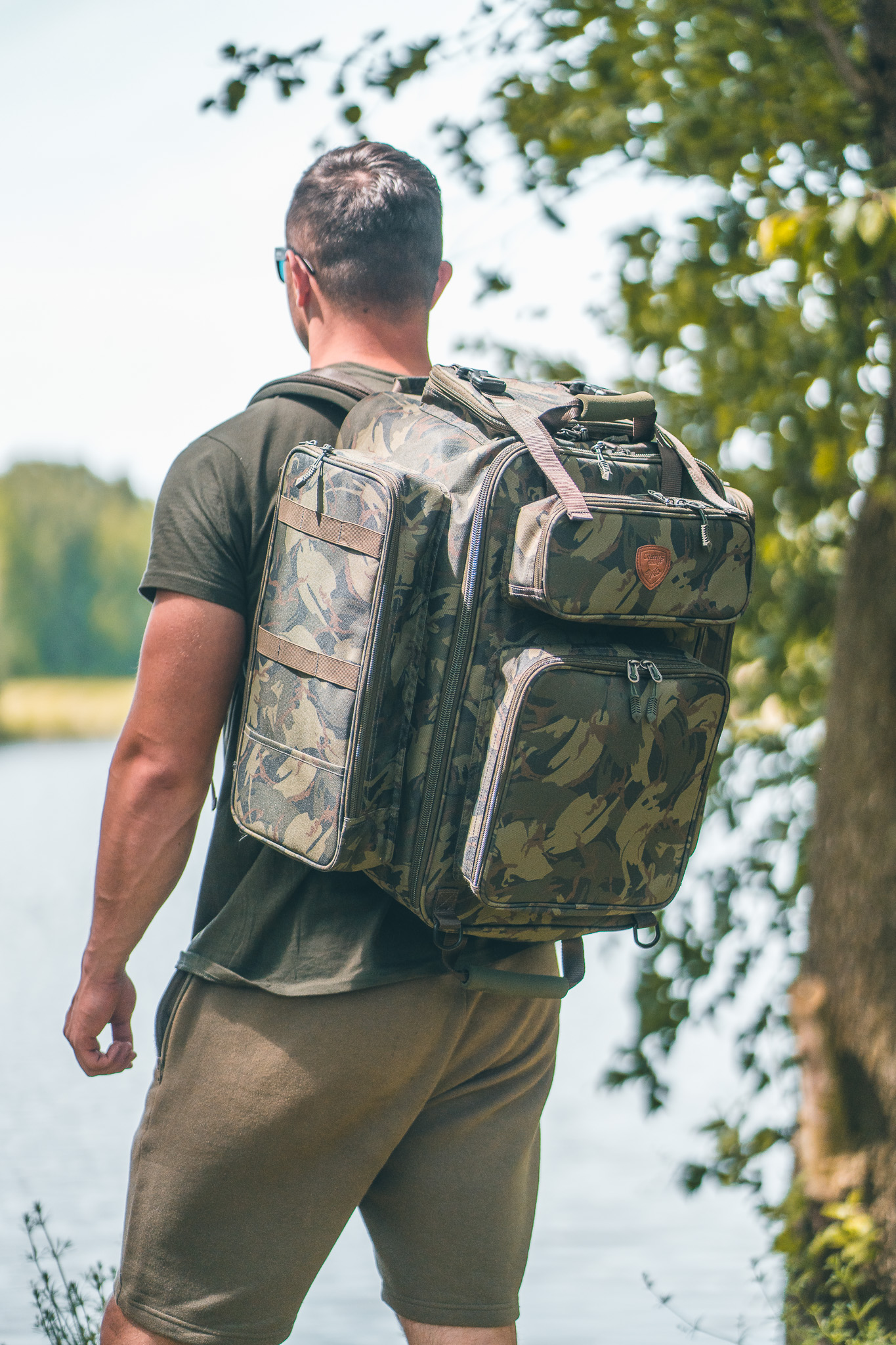 GIANTS FISHING BATOH GAUBE LARGE RUCKSACK