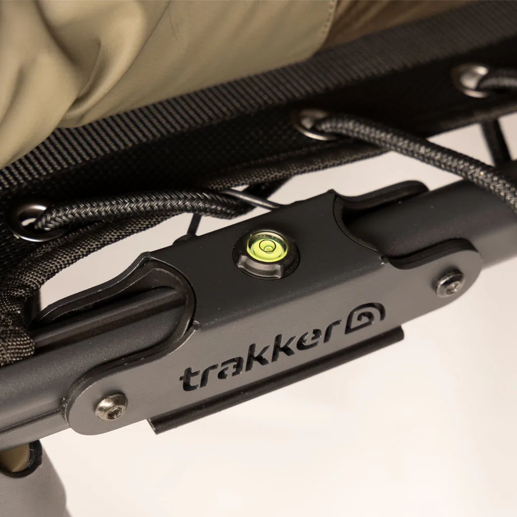 TRAKKER Lehátko Levelite Oval MF-HDR Wide Sleep System