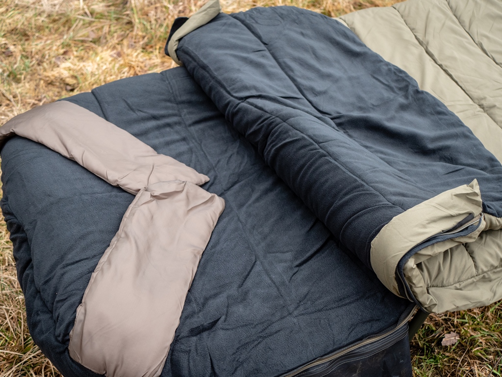 GIANTS FISHING SPACÍ PYTEL 5 SEASON EXTREME PLUS SLEEPING BAG